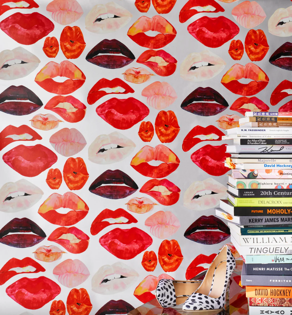 Voutsa Lips - Silver Wallpaper